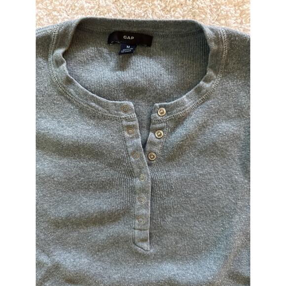Gap Women Blue Knit Henley Minimalist Capsule Wardrobe Essential Clean Girl M - Picture 2 of 5